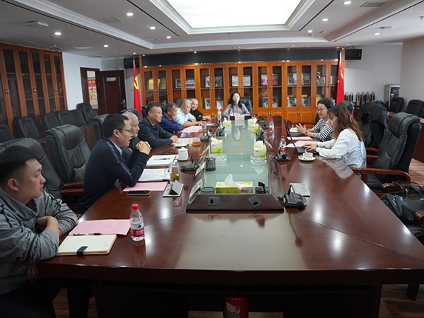 百威英博一行到江糧集團交流洽談